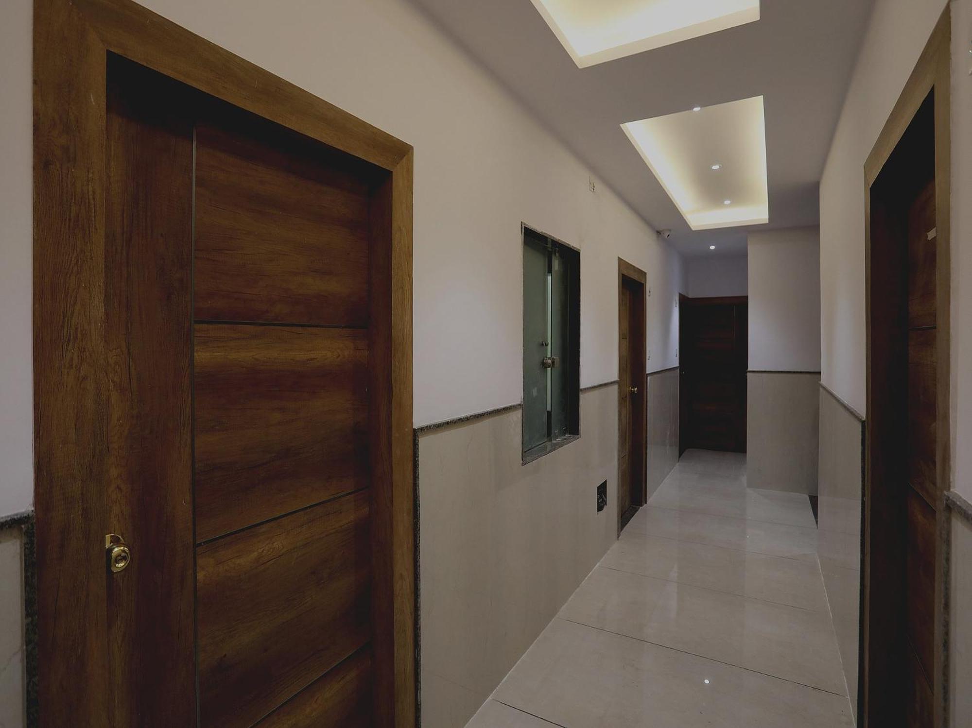Hotel Ivy New Delhi Ngoại thất bức ảnh