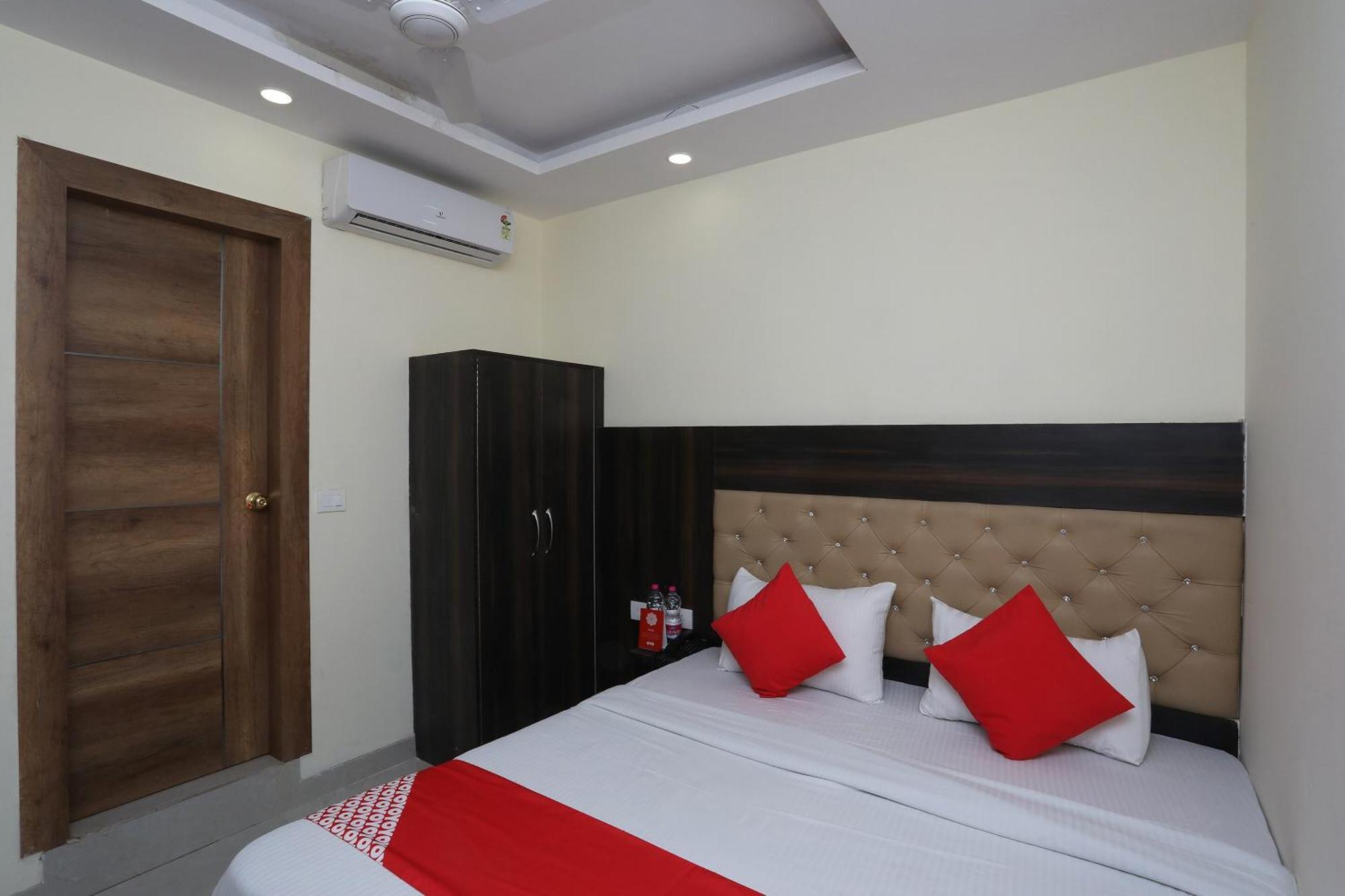 Hotel Ivy New Delhi Ngoại thất bức ảnh