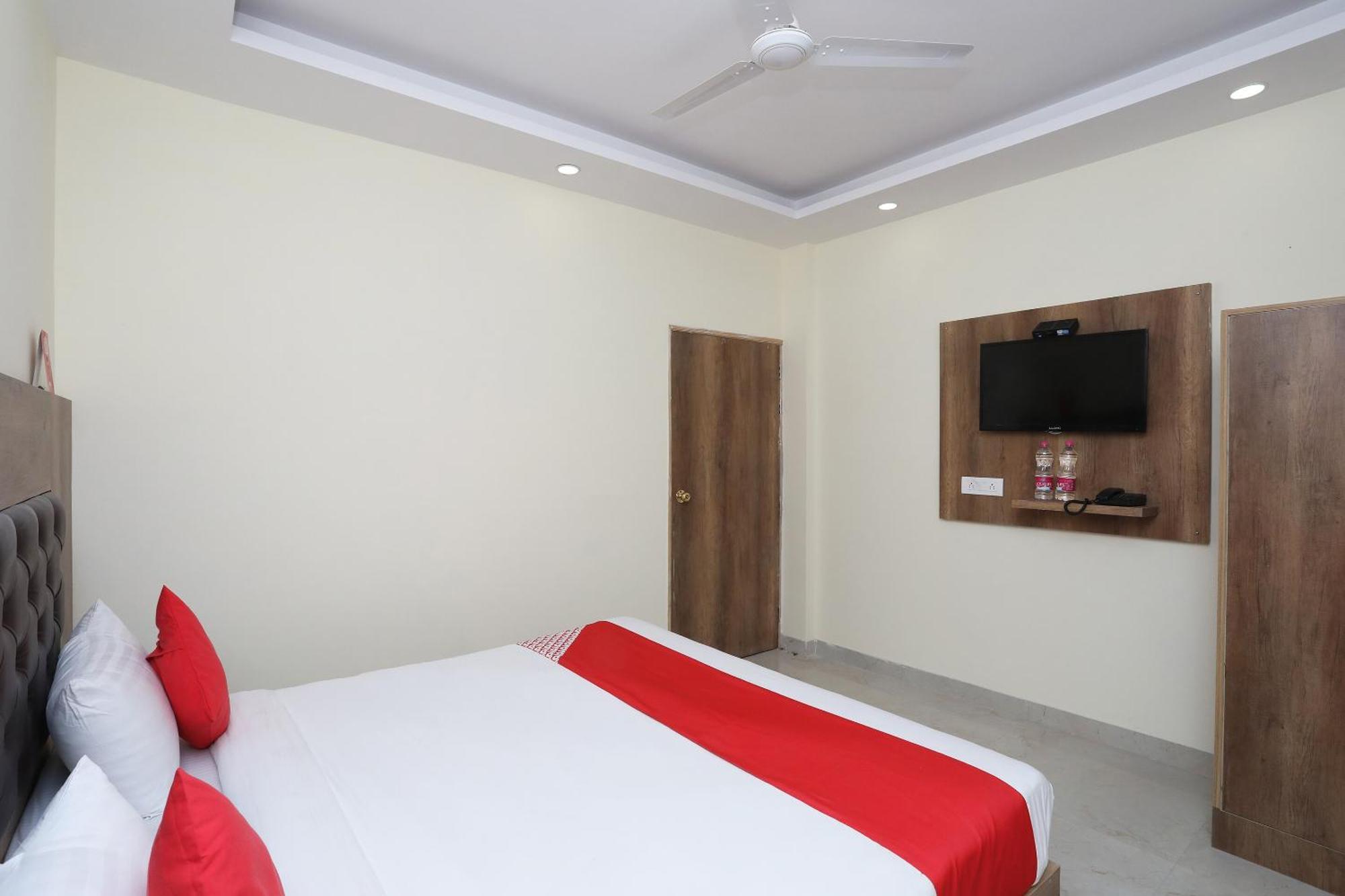 Hotel Ivy New Delhi Ngoại thất bức ảnh